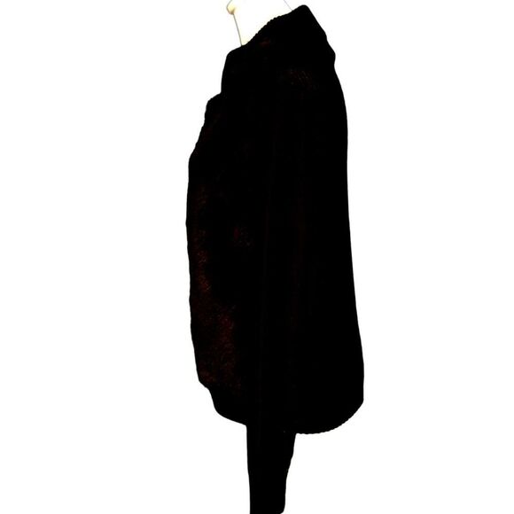Peyton Jensen black faux fur sweater jacket medium - Picture 2 of 6
